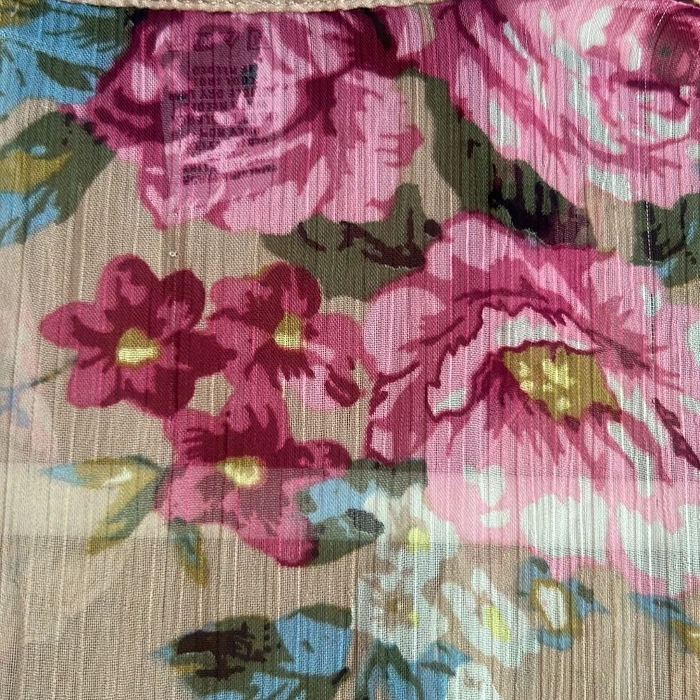 AMERICAN RAG chiffon over-lay dress.  Size S.  Pretty neutral beige with florals - Picture 8 of 8